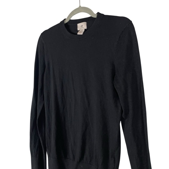H&M Slim Fit Black Crewneck Sweater 85% Cotton 15% Cashmere Size XS - Picture 3 of 6